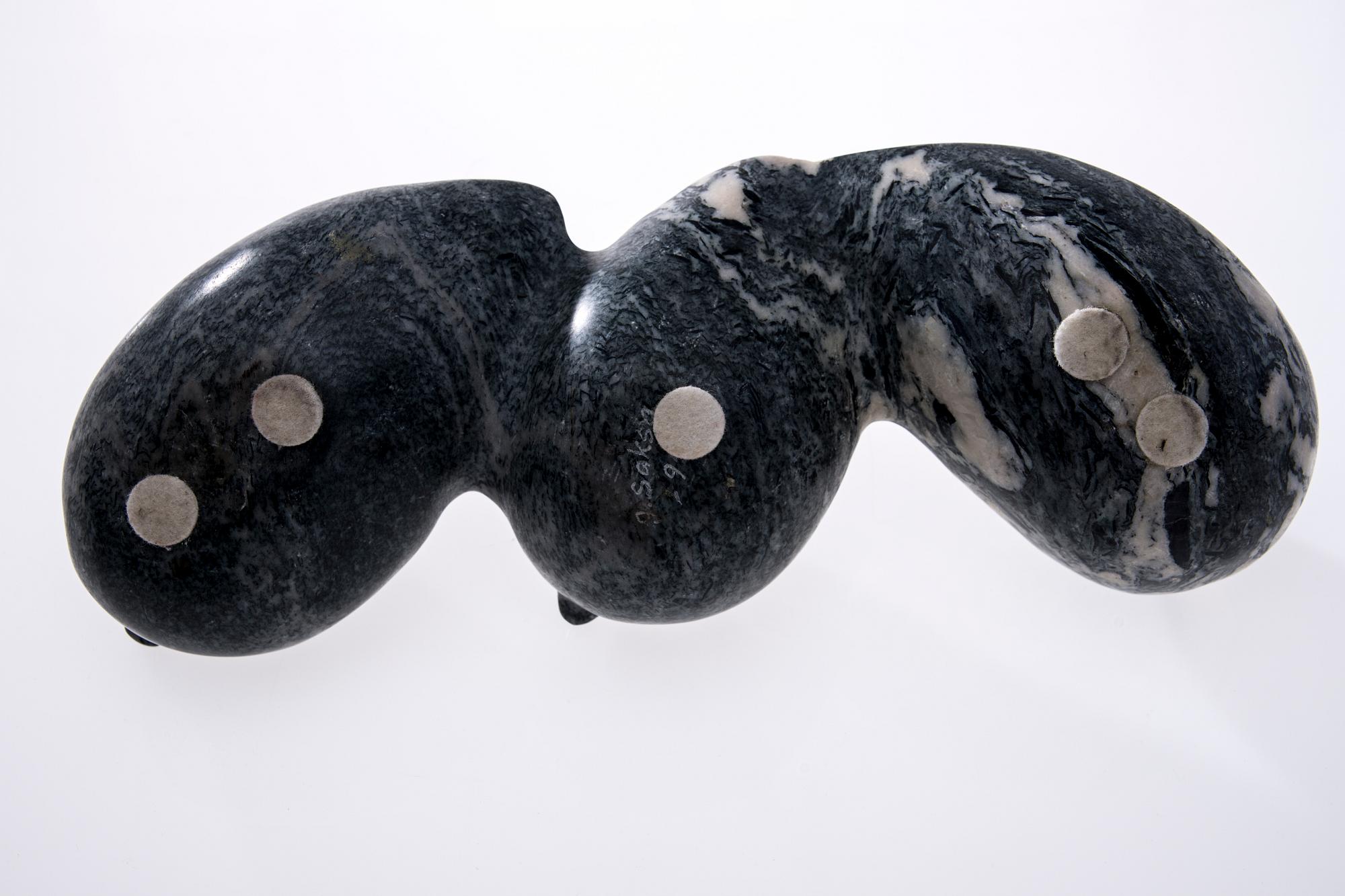 JUHANI SAKSA, skulptur, sten, signerad och daterad -95.