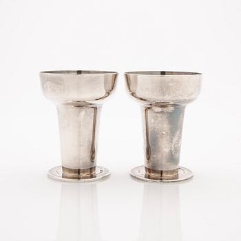 Elon Arenhill, Candelsticks, a pair, sterling silver, Malmö, 1974.
