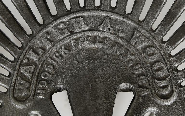 BARSTOLAR, 4 st, gjutjärn, USA.