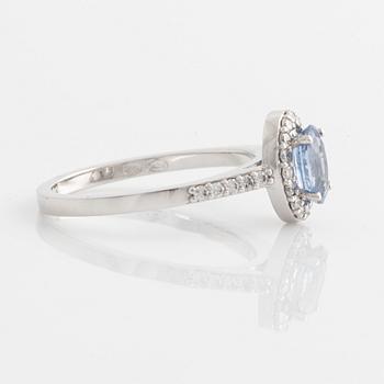 Ring with oval sapphire and brilliant-cut diamonds.