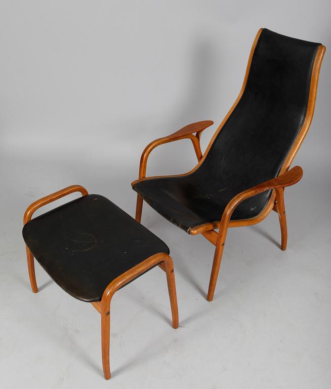 FÅTÖLJ MED FOTPALL, "Kurva", Yngve Ekström för Swedese.