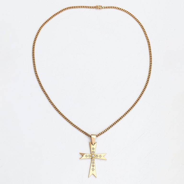 Necklace, cross, 18K/14K gold with diamonds totaling approx. 0.55 ct, Finland 1971/2007.