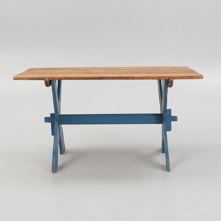 A trestle table, 19th Century.