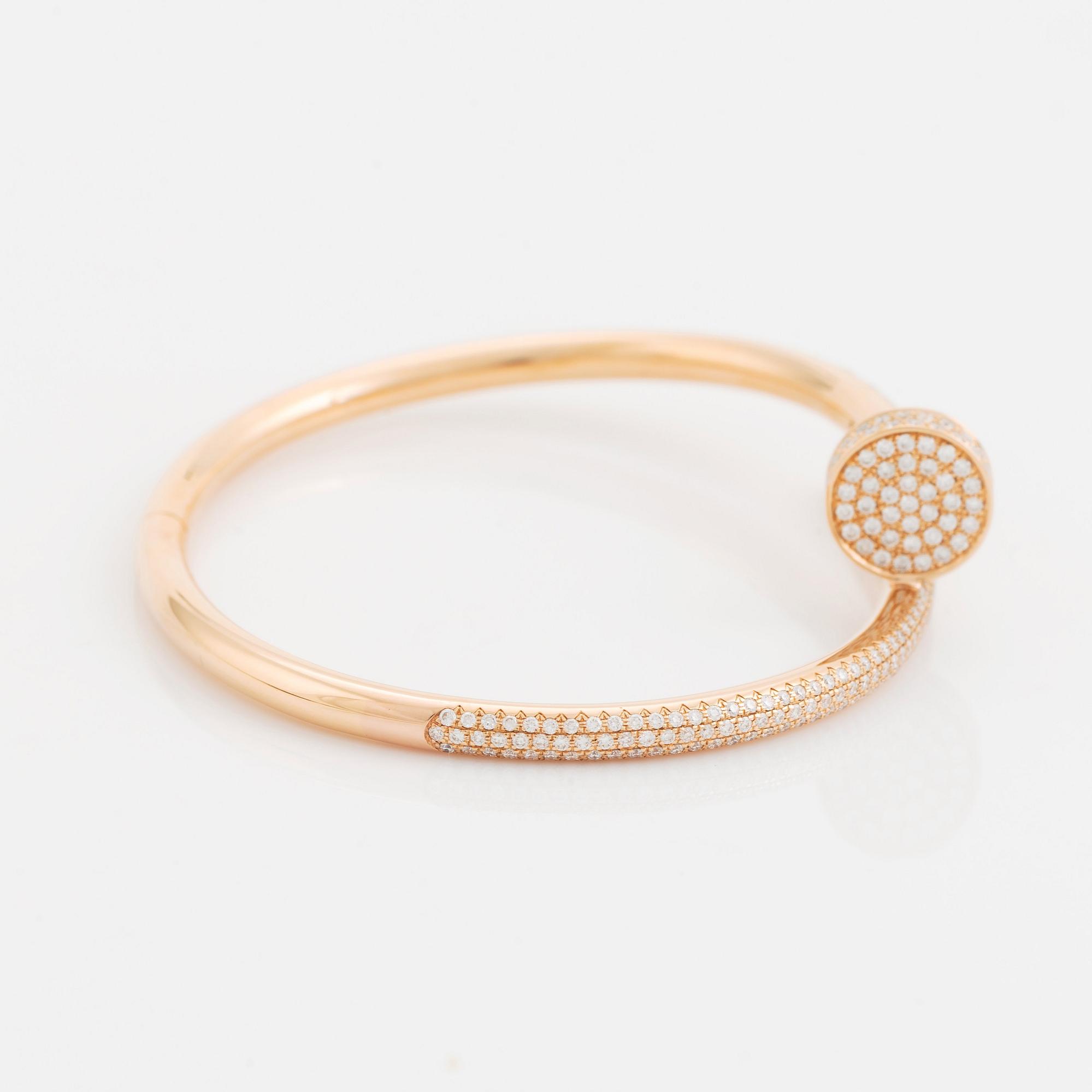 Cartier armband "Juste en Clou" 18K roséguld med runda briljantslipade diamanter.