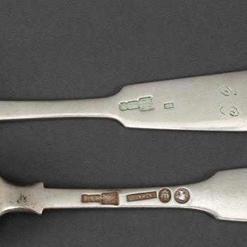 A Russian 17 psc silver cutlery, 19th century. Some marked Firm of Sazikov, St Petersburg 1857.
