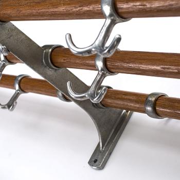 HATTHYLLOR, 2 st, funkis, 1900-talets mitt.