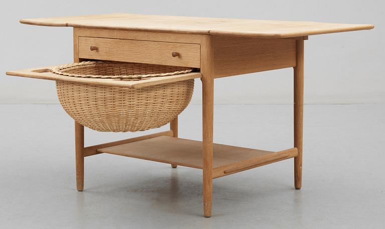 SYBORD, "AT-33", Hans J. Wegner, Andreas Tuck, Danmark, 1900-talets andra hälft.