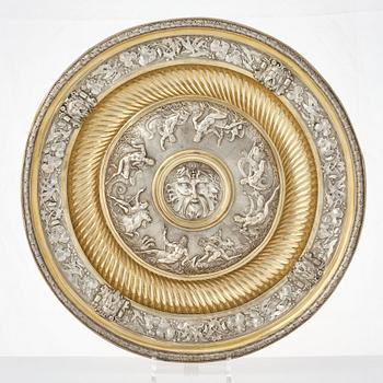 Frédéric Rudolphi, kanna och fat, silver, (Paris 1842-1872). Renässans-stil.