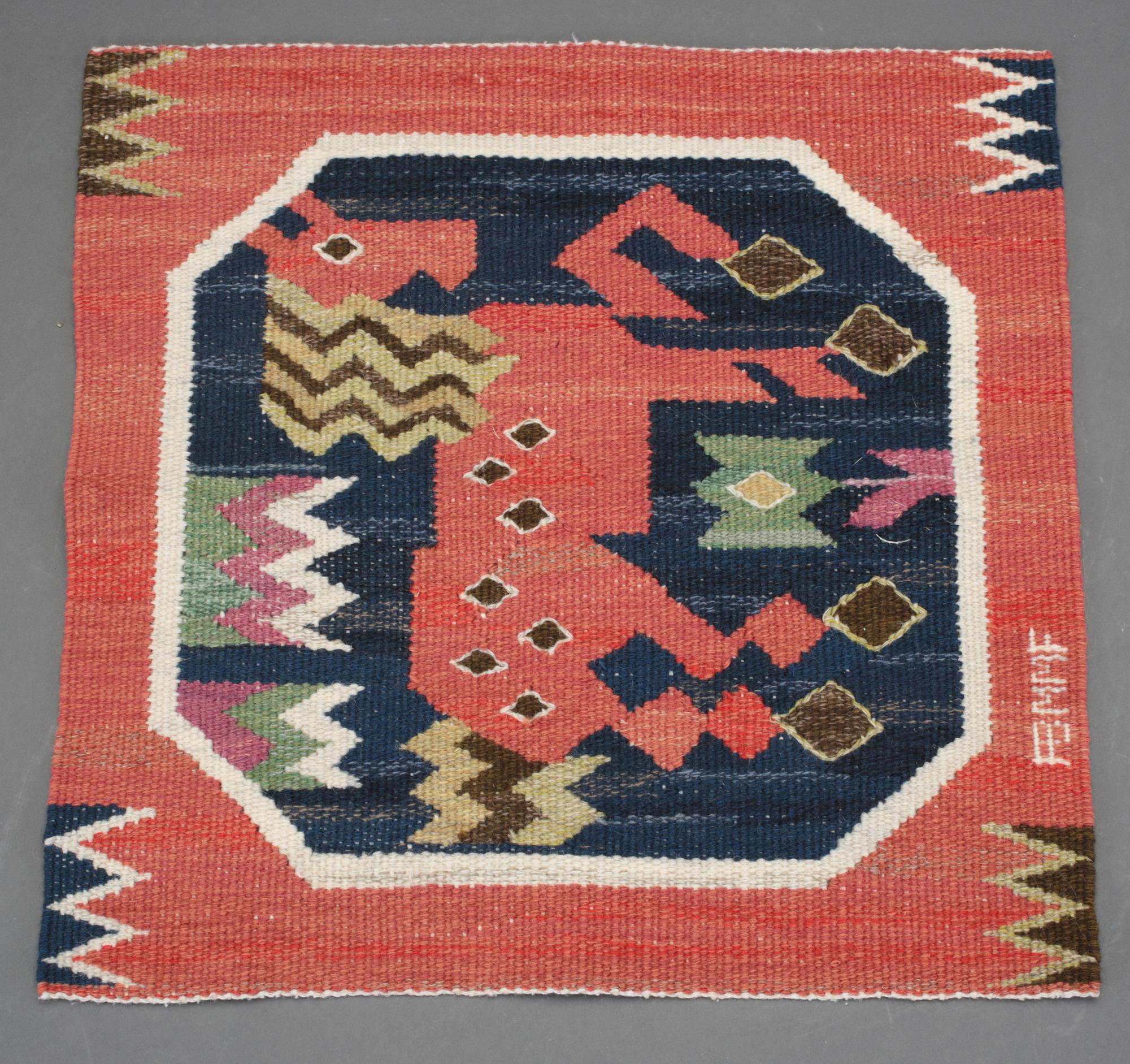 VÄVNAD, Märta Måås-Fjätterström, monogramsign AB MMF. Ca 41,5 x 42 cm.