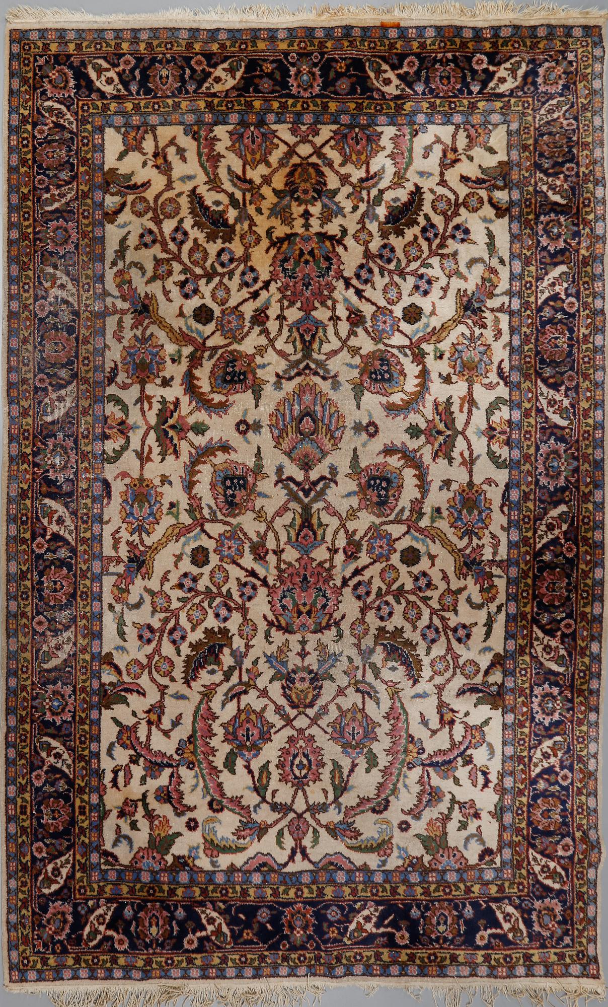 MATTA, orientalisk, old, ca 310x210 cm.