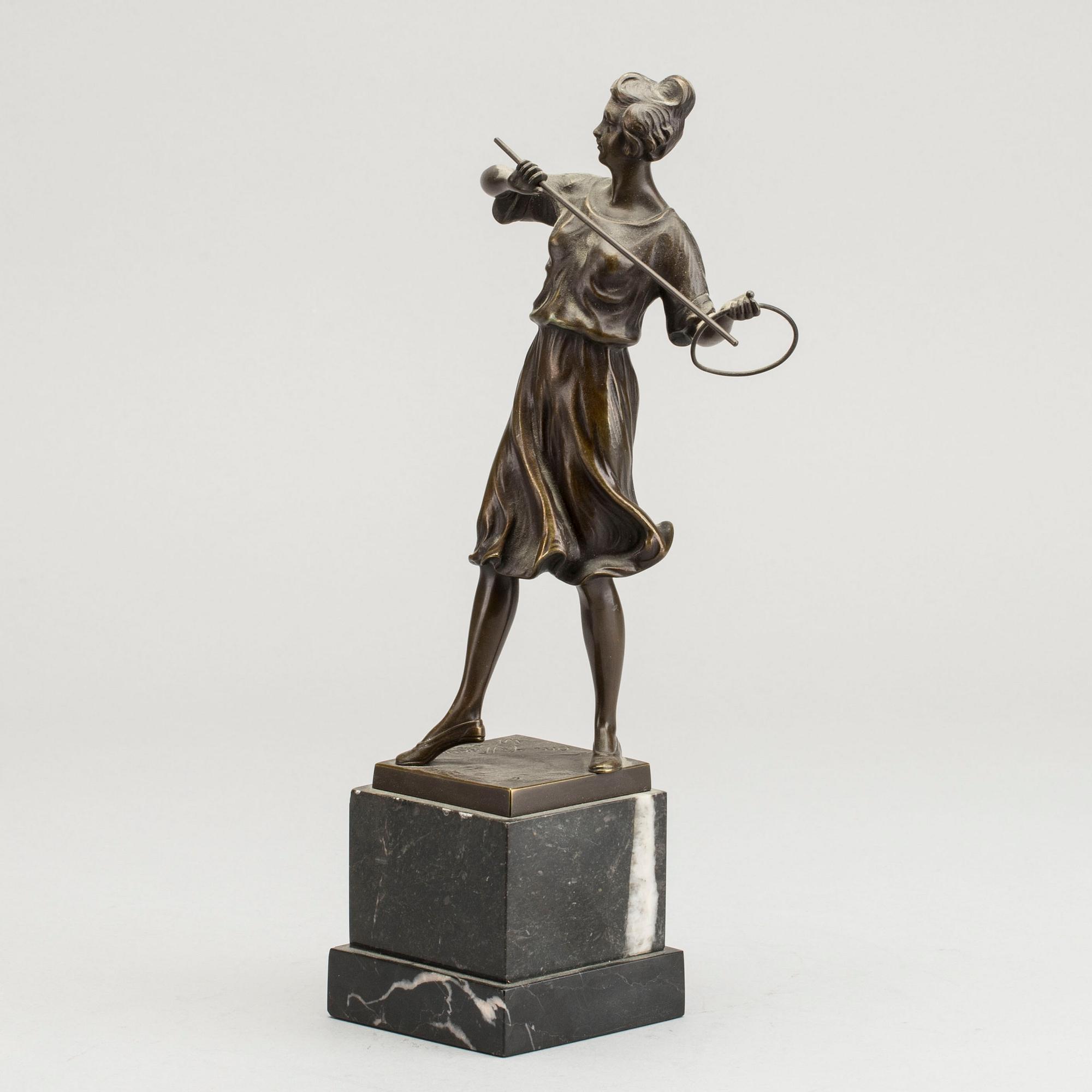 OTTO HOFFMANN, a bronze sculpture, signed.