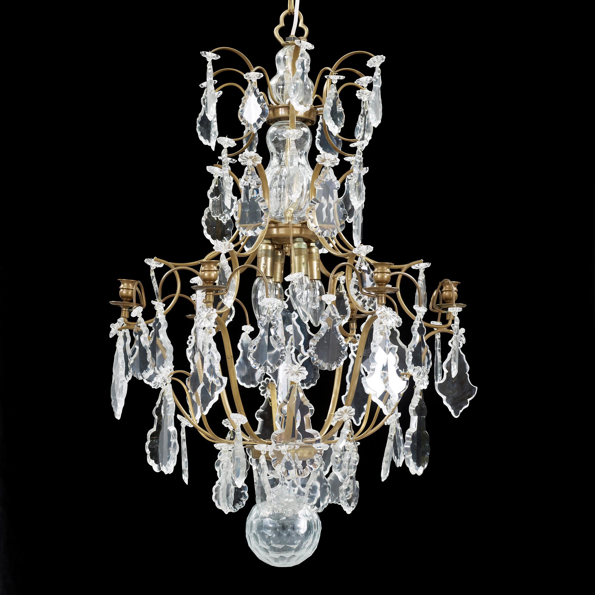 LJUSKRONA, rokokostil, modern tillverkning. Höjd 85 cm.