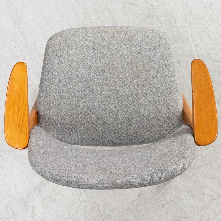 Bengt Ruda, Armchair, model "562-026", from the "Triva series", Nordiska Kompaniet.