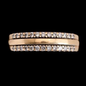 RING, 18K guld, briljantslipade diamanter.