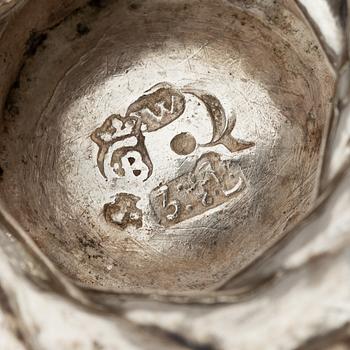 Johan Wennerwall, kryddbössor, ett par, silver, Göteborg 1756. Rokoko.