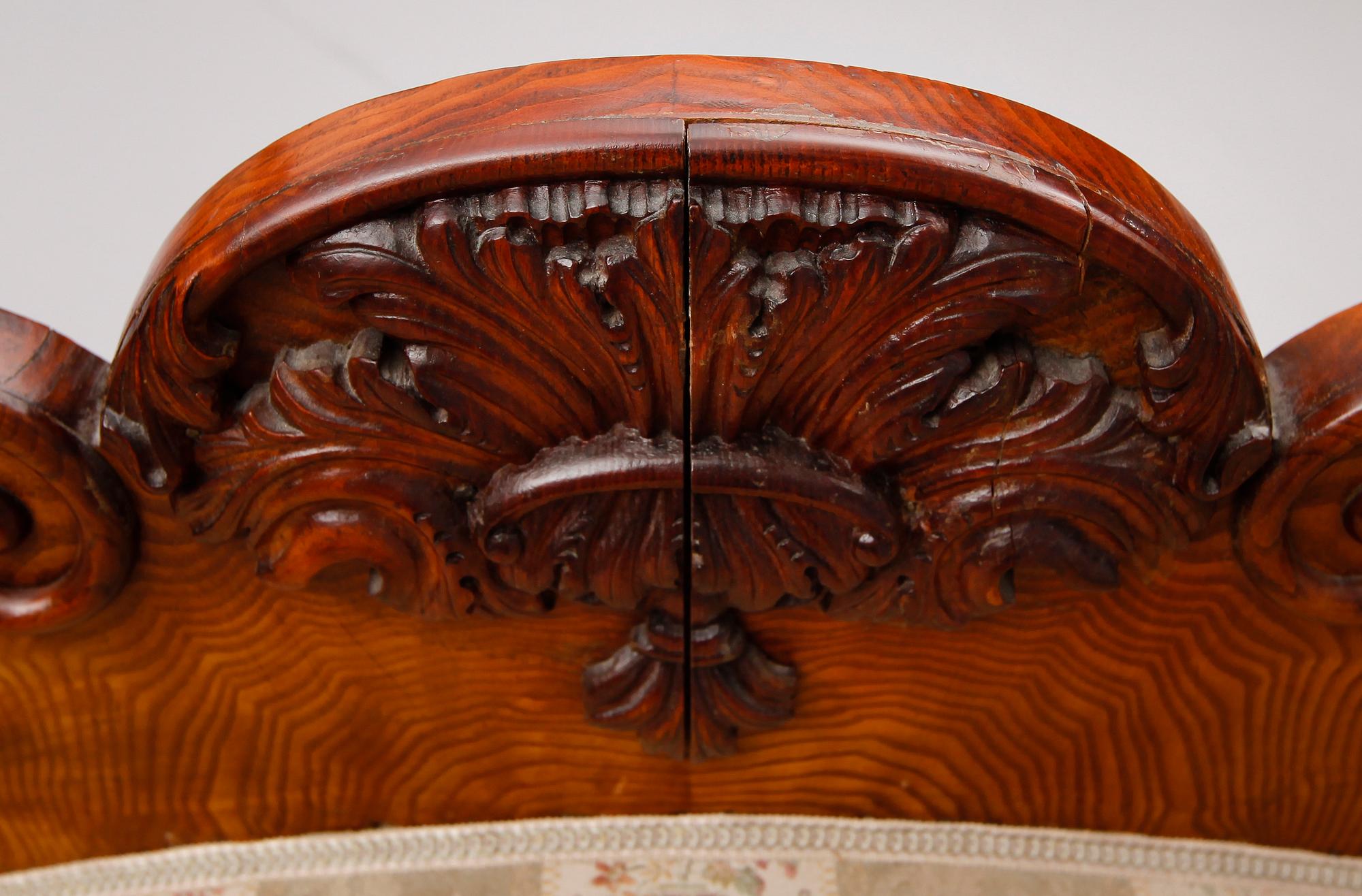 SOFFA, senempire, 1800-talets mitt.
