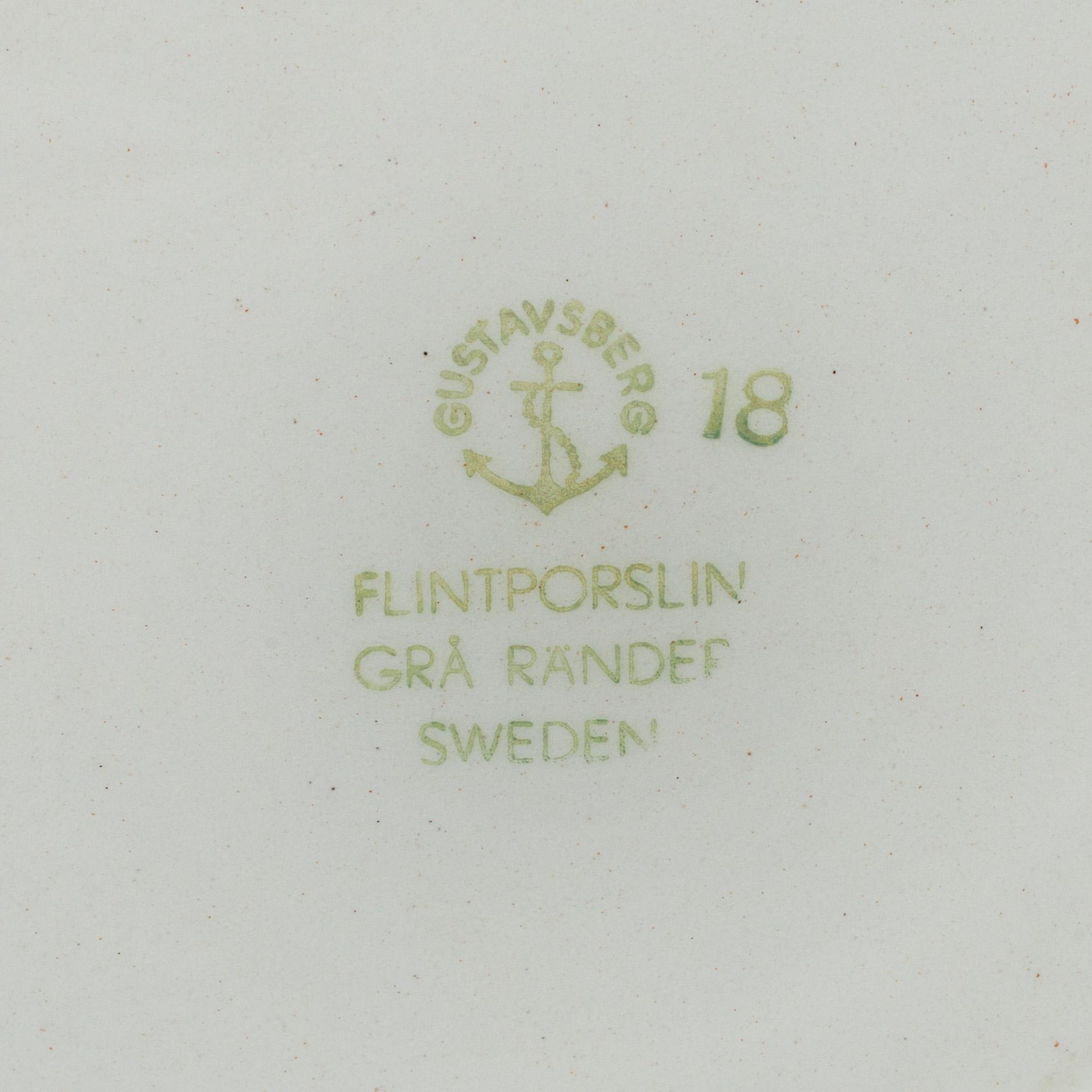 WILHELM KÅGE, 36 servisdelar, flintporslin,  "Grå ränder", Gustavsberg 1945-1969.