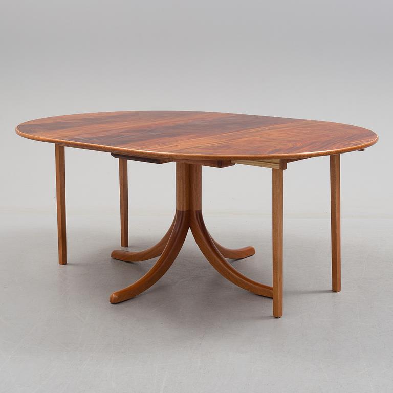 A circa 2000 model no 771 dinner table by Josef Frank for Firma Svenskt Tenn.