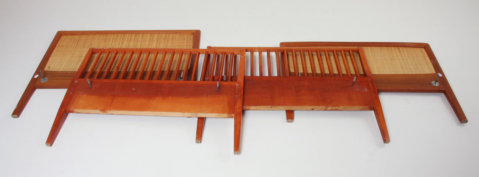 SÄNGGAVLAR, 2 par. 1900-tal.