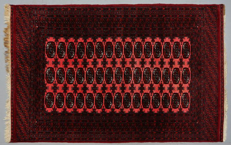 MATTA, Pakistan, 1900-talets senare del, ca 190 x 128 cm.