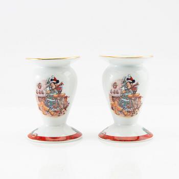 Stefan Lindahl service 46 pcs "Disney" for Fyrklövern late 20th century porcelain.