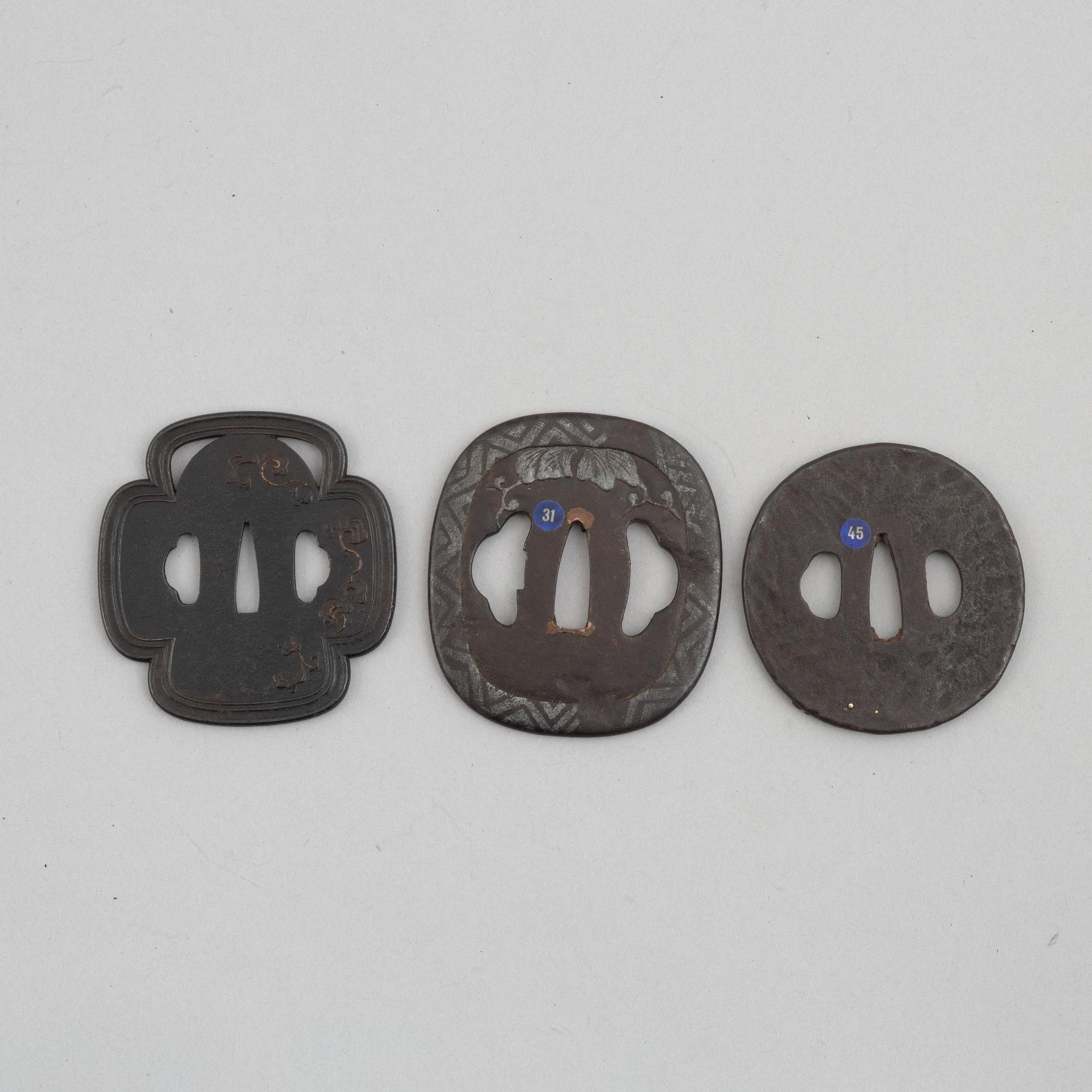 Tsuba, 3 st, Japan, mumei, Edo.