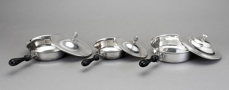 KAROTTER, 3 st, Nysilver, bland annat K. Andersson, 1900-tal.