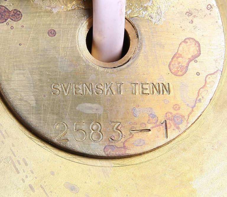 BORDSARMATURER, ett par, glas. Firma Svenskt Tenn. Mod nr 2583-1.