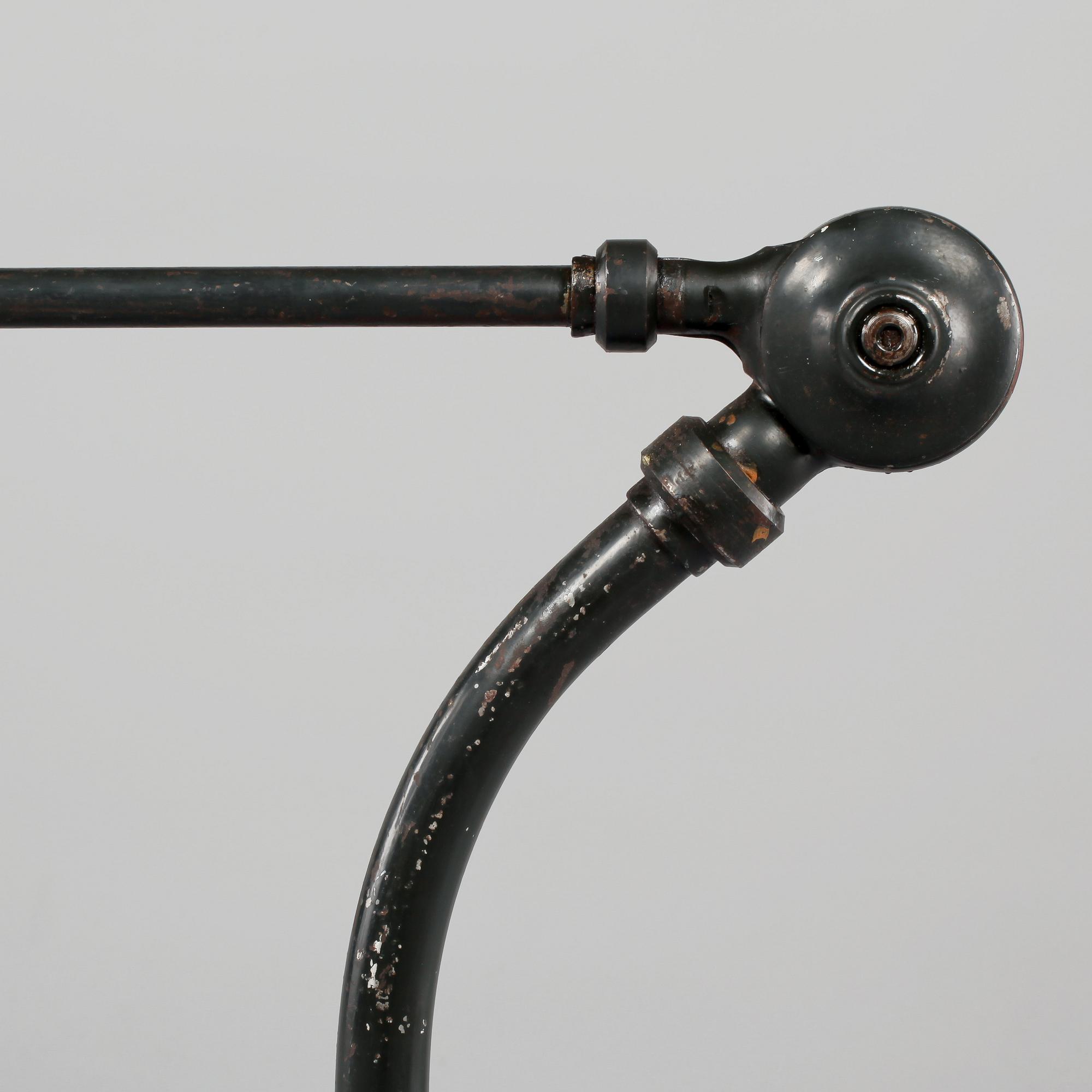 INDUSTRILAMPA, "Triplex-pendel", Johan Petter Johansson, Enköping, omkring 1900-talets mitt.