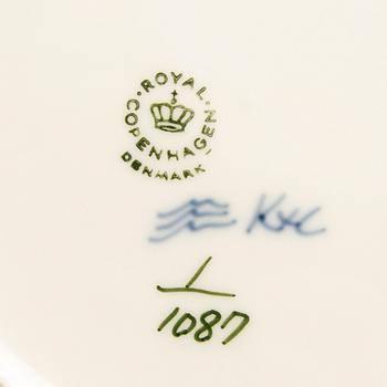 Servis, 33 delar, "Musselmalet Helblonde", Royal Copenhagen Danmark porslin.