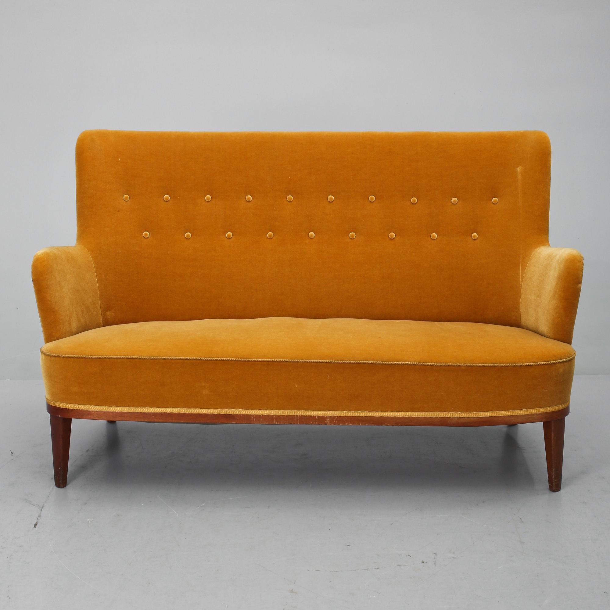 SOFFA, omkring 1900-talets mitt.
