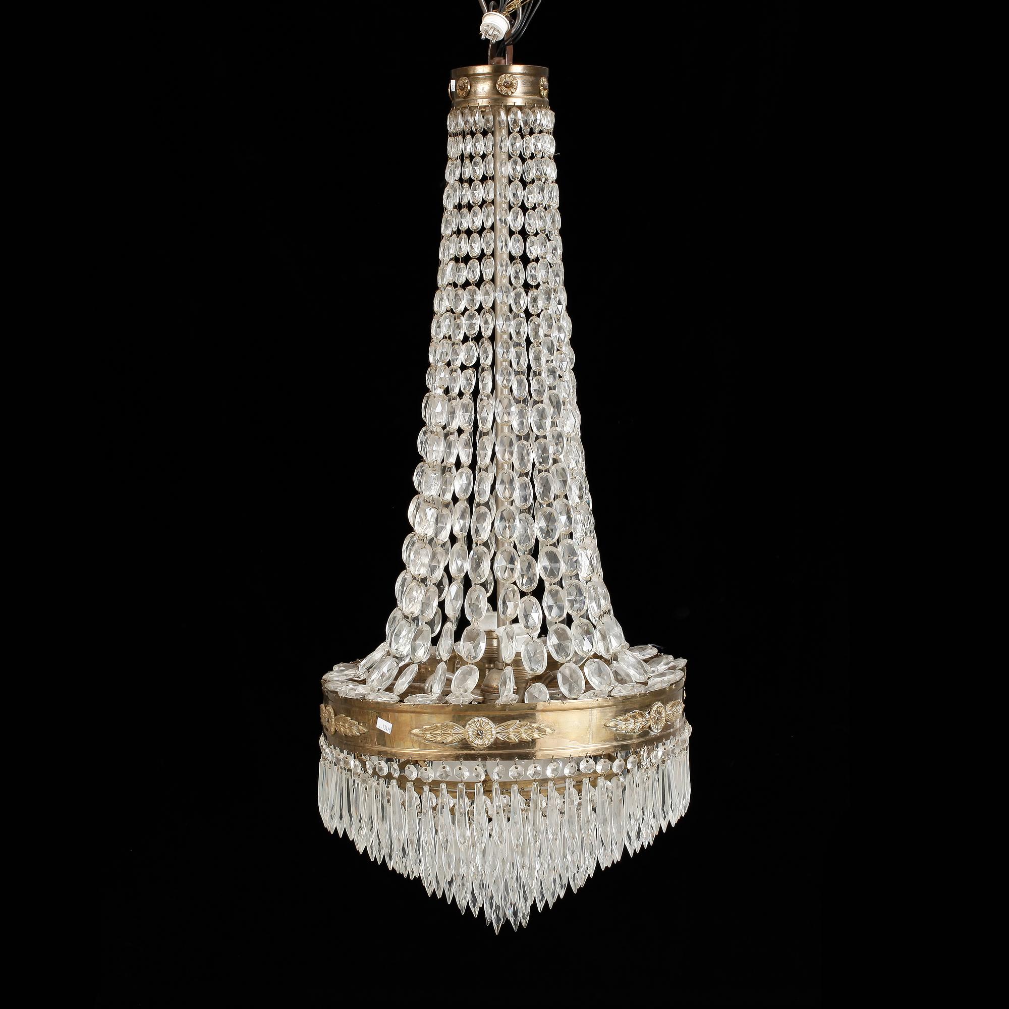 LJUSKRONA, empirestil, tidigt 1900-tal. Höjd 100 cm.