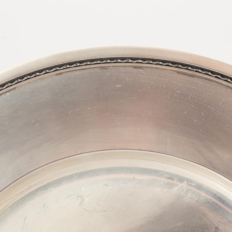 Atelier Borgila, kuverttallrikar, 12 st, sterlingsilver, Stockholm 1962.