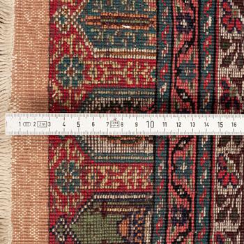 Matto, a runner, an old Anatolian saf, ca 228 x 83,5-85,5 cm (as well as 1,5-2,5 cm flat wave at the ends).