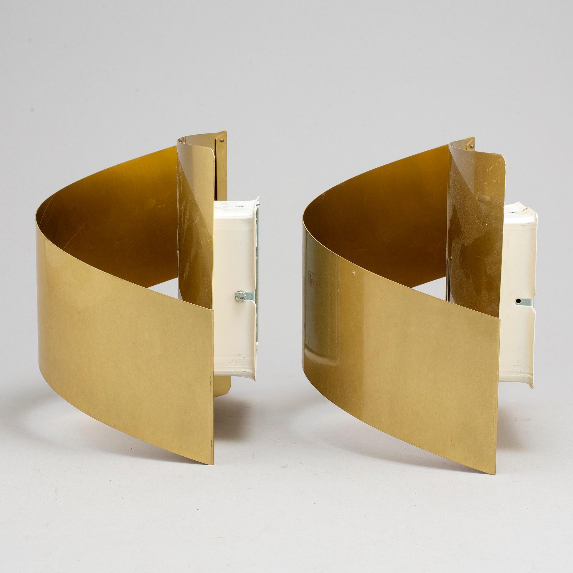 PETER CELSING, vägglampor, 2 st, "Band", Falkenberg belysning.