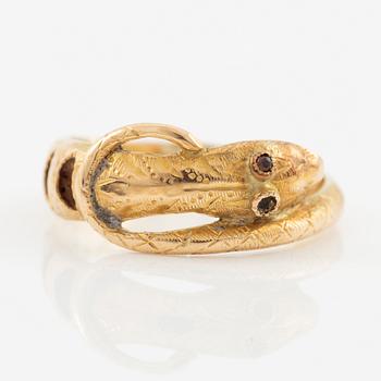 Ring, in the form of a serpent, 18K gold.