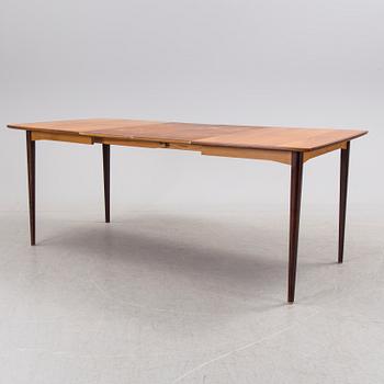 A mid 1900s dining table.