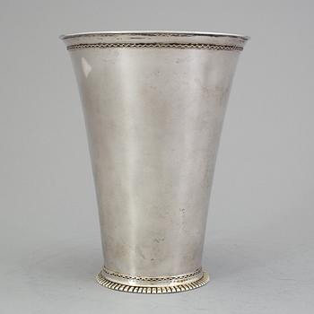 A SWEDISH SILVER BEAKER, mark of Johan Lund, Stockholm 1710. Weight c. 386 g.