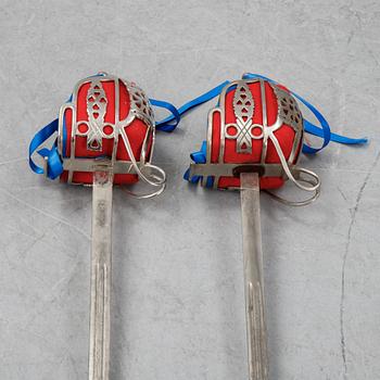 Two Highland officer's baskethilted broadsword, end of 20th Century.