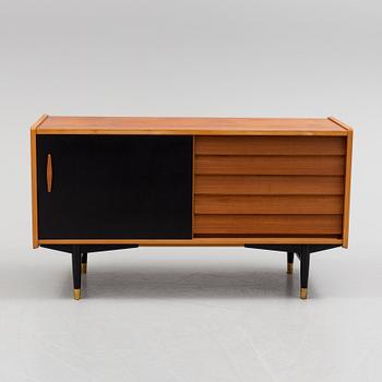 A 1950s / 60s Nils Jonsson sideboard veneered with teak model 222 from Hugo Troeds in Bjärnum.
