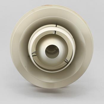 TAKLAMPA, "PH-Snöboll", Poul Henningsen för Louis Poulsen, 1900-talets andra hälft, höjd 39 cm.