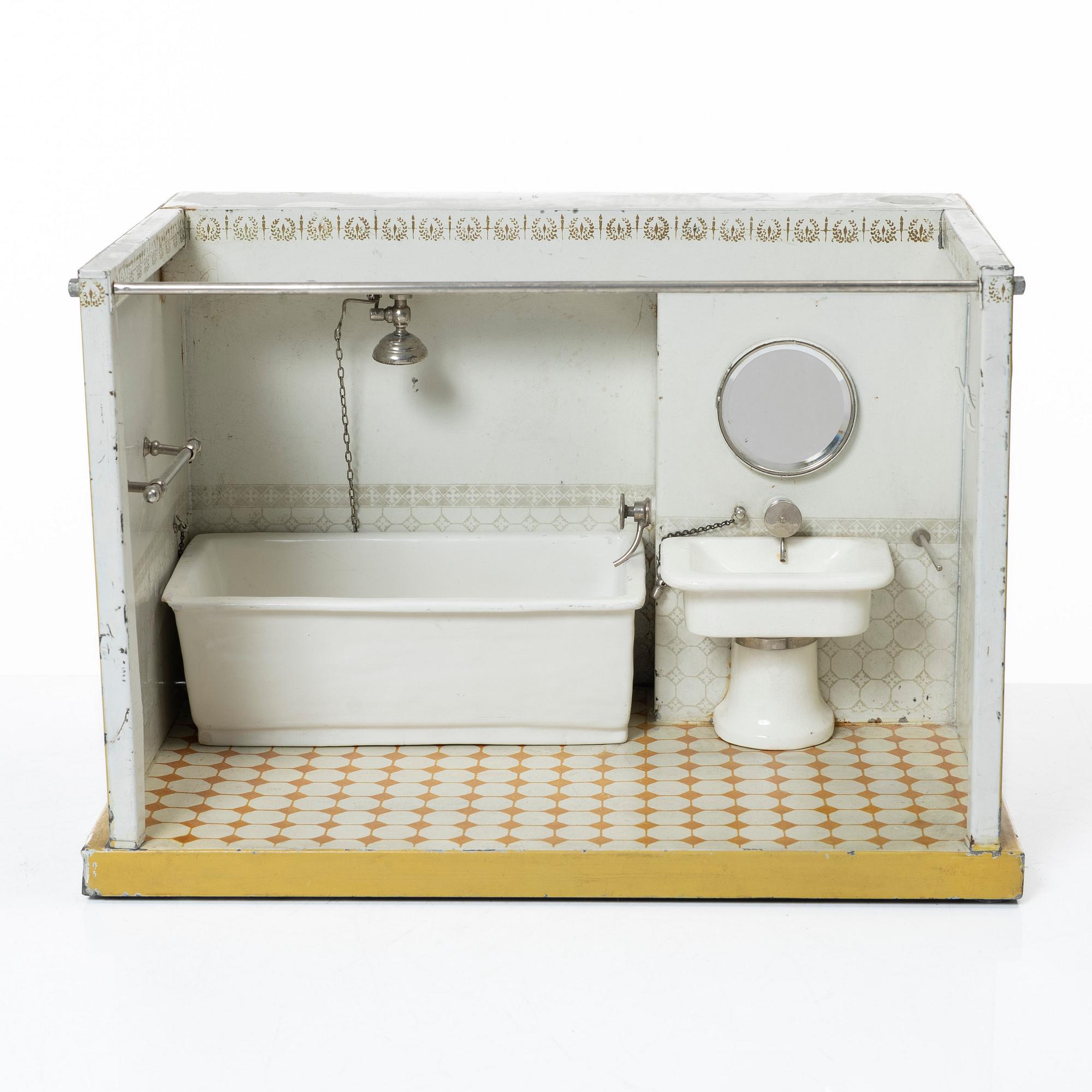 Märklin, Bathroom interiors 2 pcs. Early 20th century.