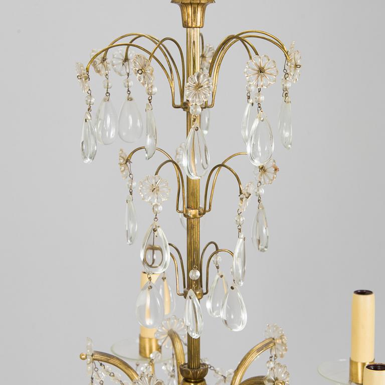 Paavo Tynell, a mid-20th century chandelier, model 1471/5 for Idman Finland.