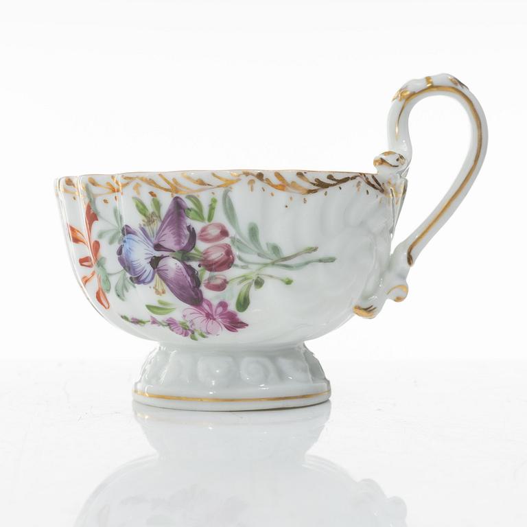 A set of ten porcelain coffee cups with saucers, Meissen-like mark, first half of the 20th Century.