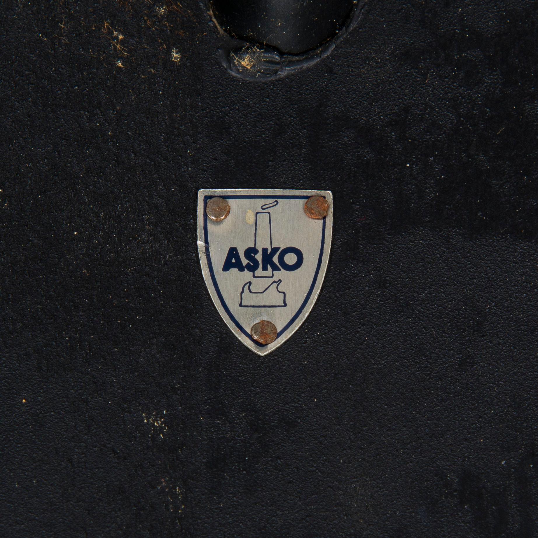 Ilmari Tapiovaara, Tuoli, 'Mademoiselle', Asko, 1900-luvun puoliväli.