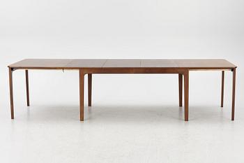 Dining table, Skovby Denmark, contemporary.