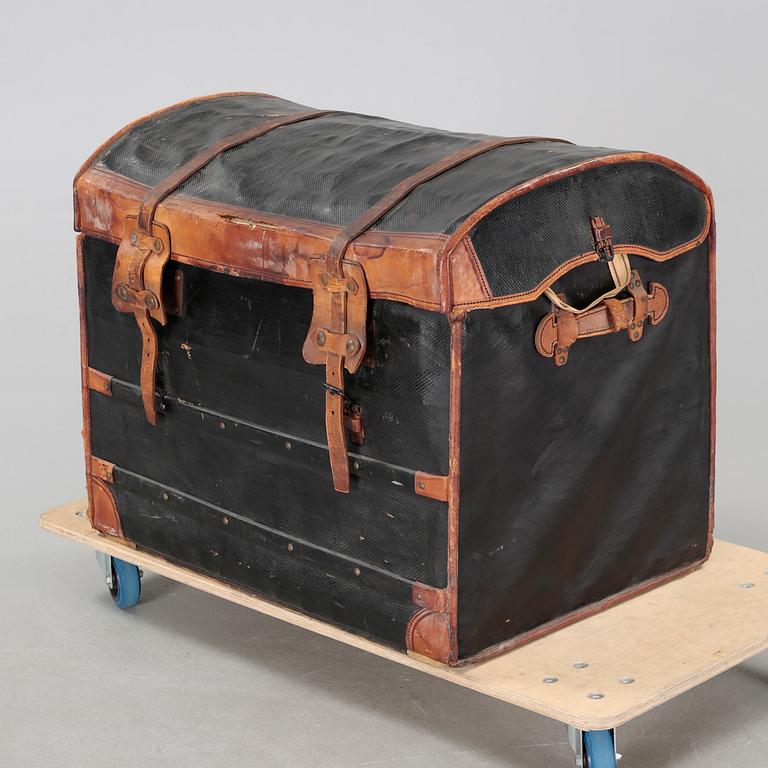 A trunk by F Dillon, made in the first half of the 20th century.