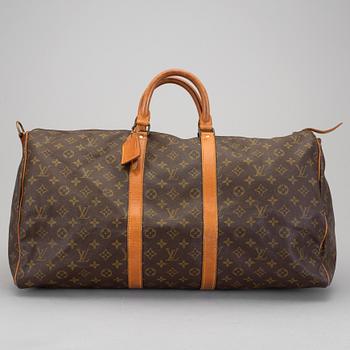 A monogram canvas "Keepall Bandouliére 55" from Louis Vuitton.