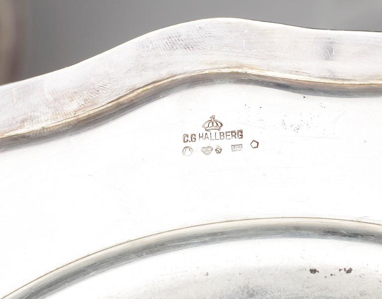 FAT, 5 st, silver, främst C G Hallberg, Stockholm, 1900-tal. Vikt ca 1833 g.
