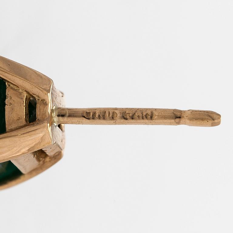 Örhängen, 18K guld med smaragder.